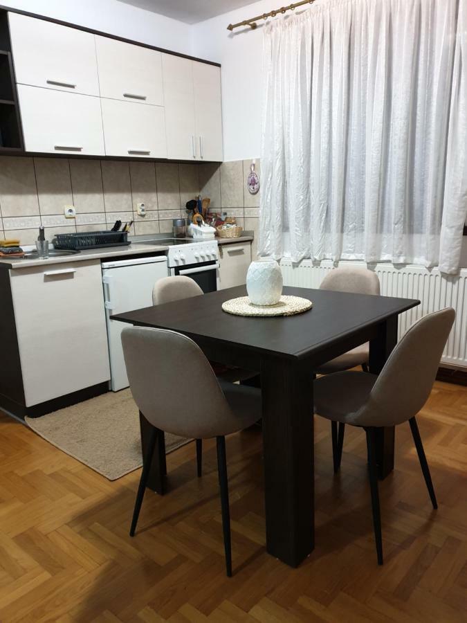 Apartman Gledovic 1 Zlatibor Esterno foto